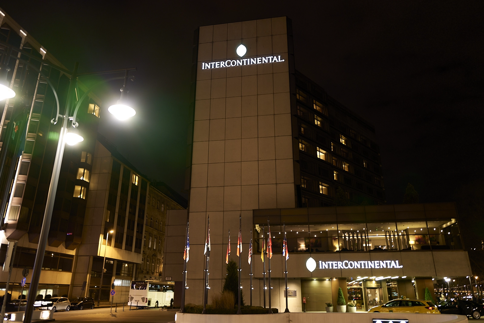 Night exterior of Intercontinental Budapest