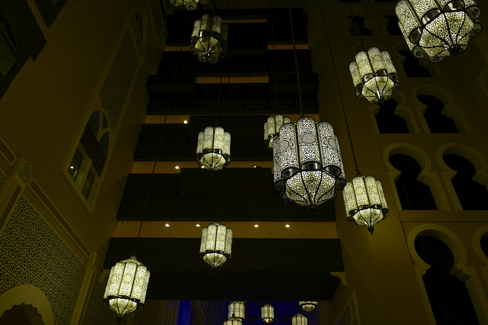 Small chandeliers in Oaks Ibn Battuta Gate Hotel Dubai