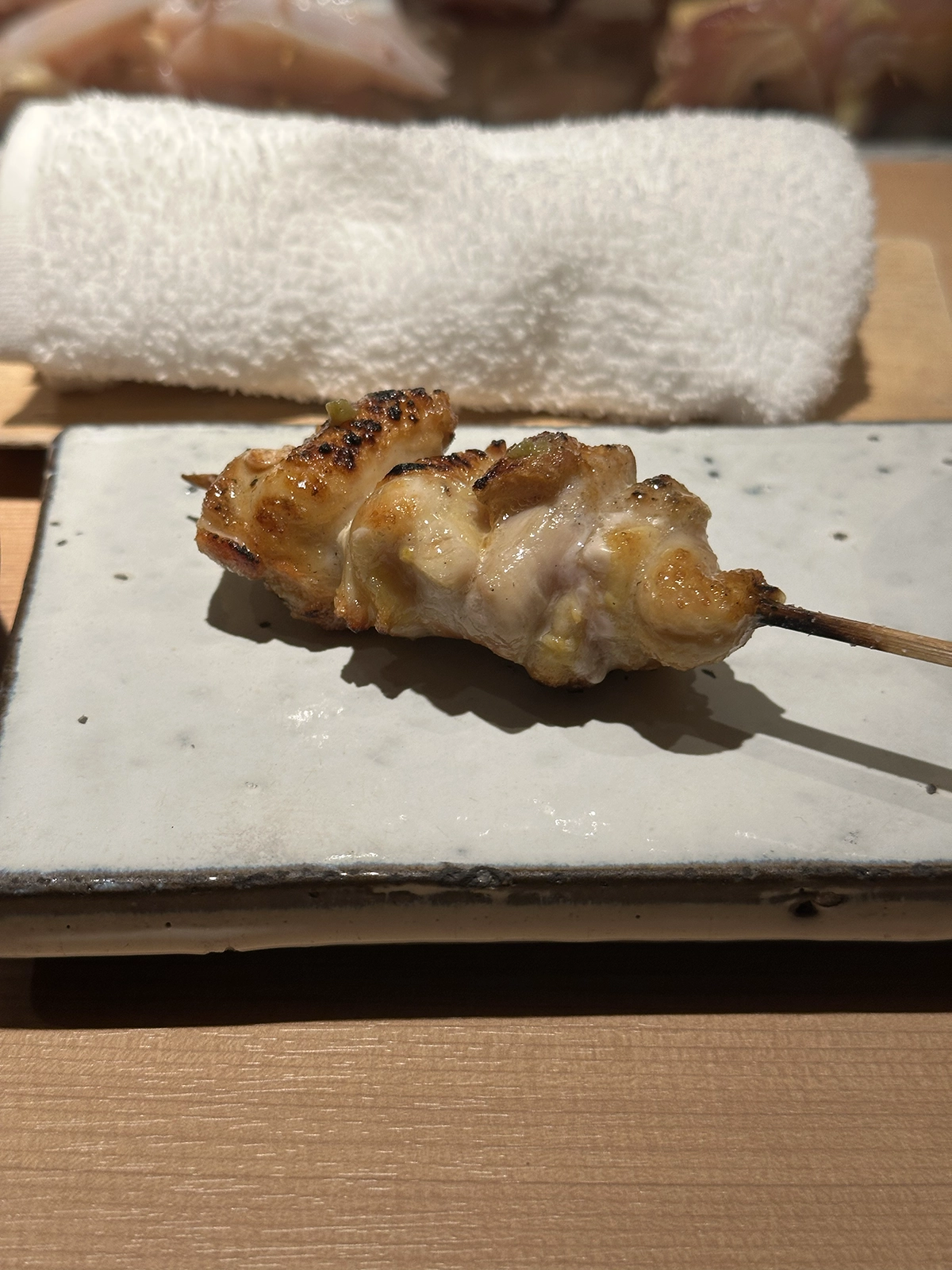 A chiken skewer of Yakitori Omino